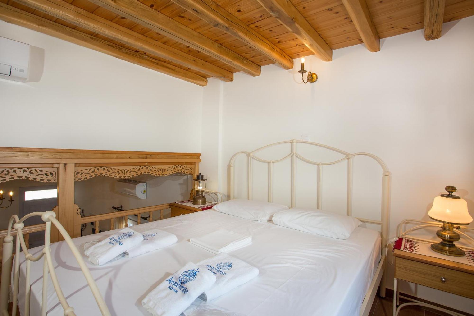 Amphitrite Apartments Скірос Екстер'єр фото